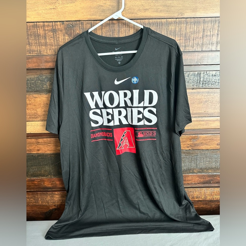 NWOT Men’s Nike Arizona DiamondBacks World Series T-Shirt